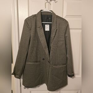 Classic Houndstooth Blazer